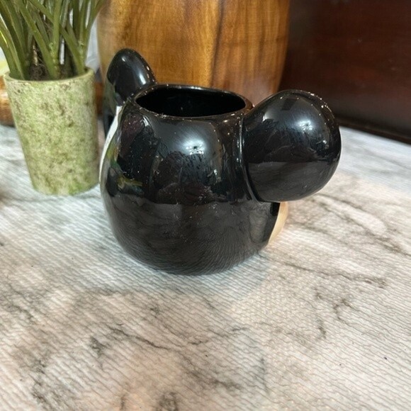 Disney Mickey Mouse 13oz Ceramic Figural Head Mug - Picture 3 of 8